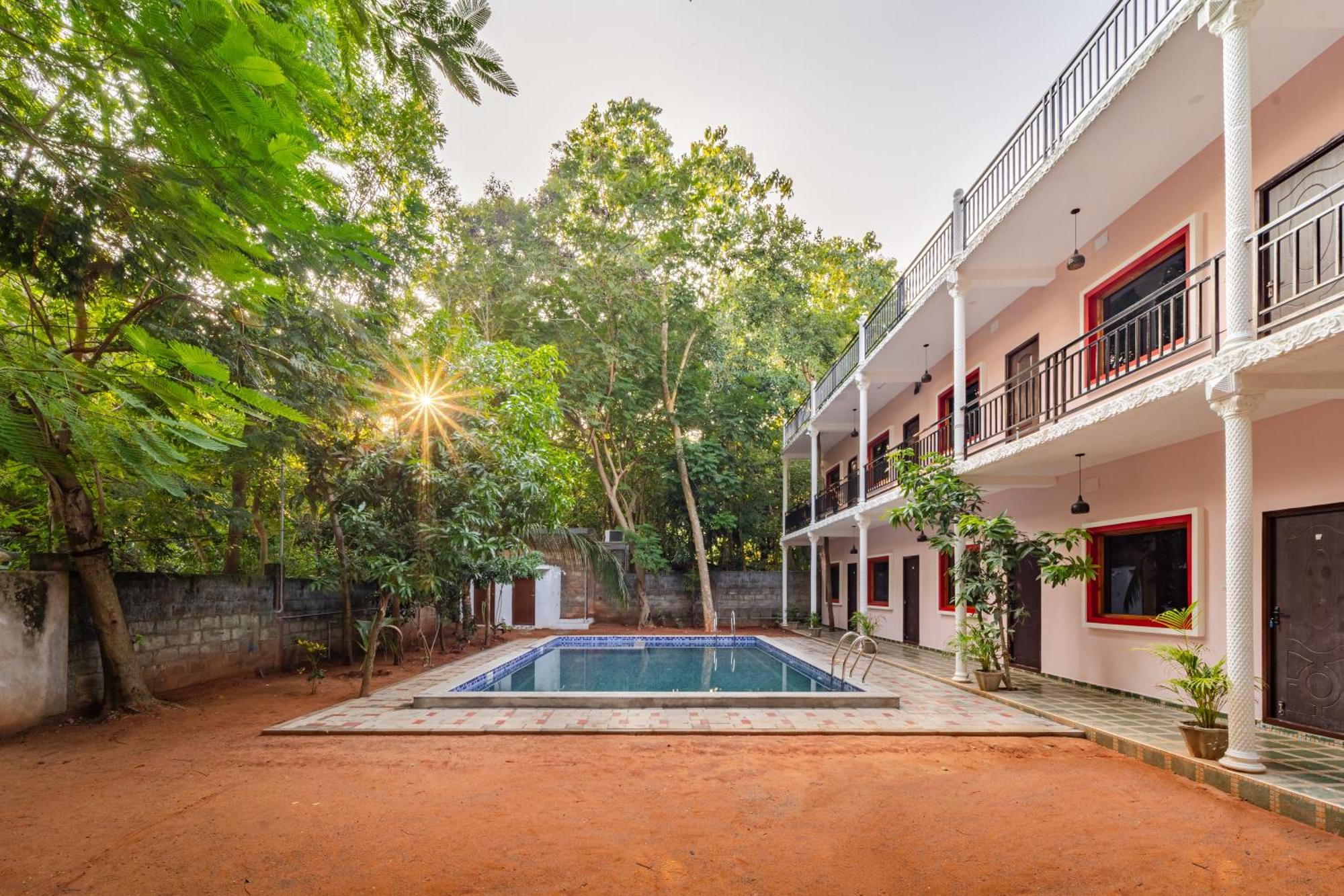 Hotel De Jardin Pondicherry With Swimming Pool Ngoại thất bức ảnh